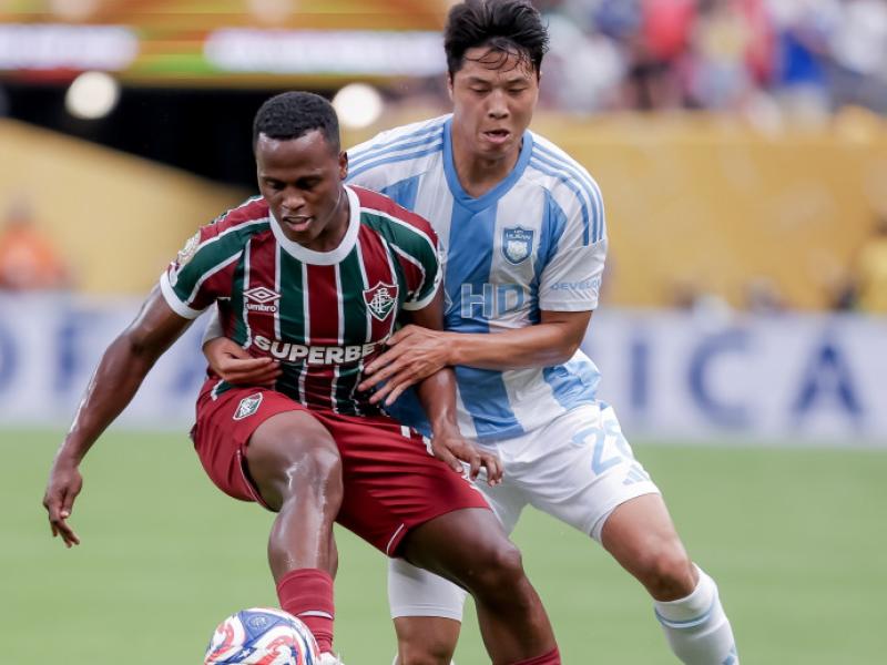 Incidente Inesperado en el Mundial de Clubes: Fluminense y el Intruso